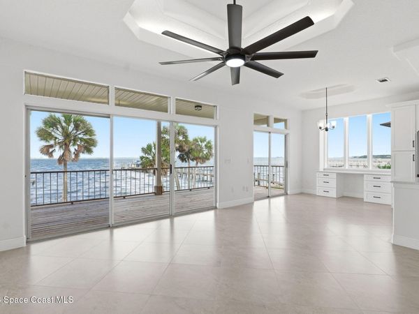 5075 Dixie Highway NE, Palm Bay, FL 32905