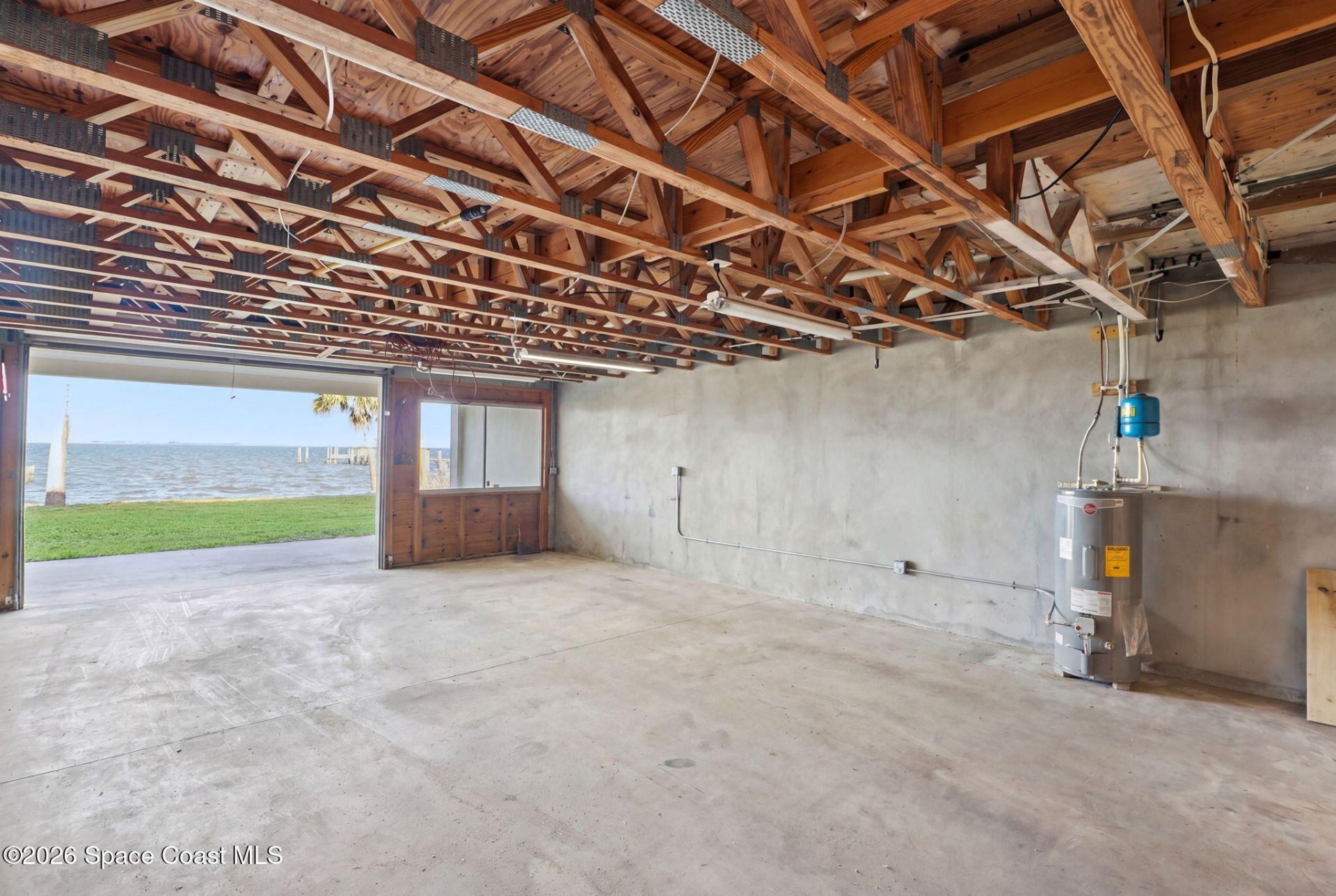 5075 Dixie Highway NE , Palm Bay, FL 32905 Photo