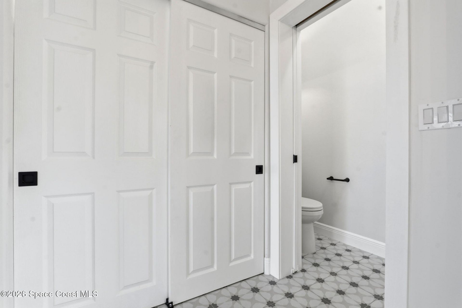 5075 Dixie Highway NE , Palm Bay, FL 32905 Photo