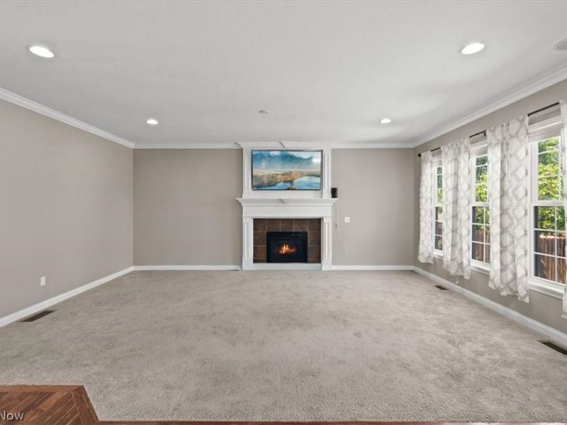 34592 Braemore Drive , North Ridgeville, OH 44039 Photo 12