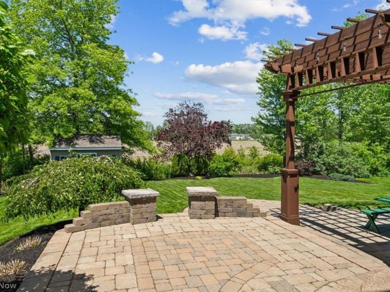 34592 Braemore Drive , North Ridgeville, OH 44039 Photo 38