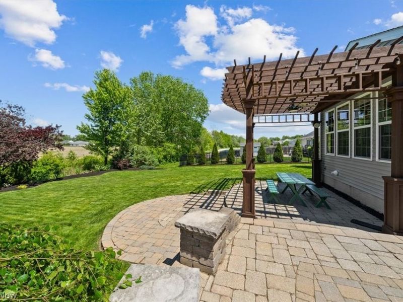 34592 Braemore Drive , North Ridgeville, OH 44039 Photo 39