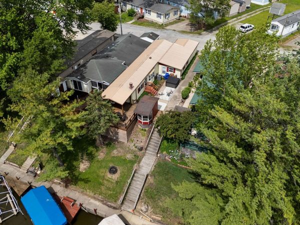 11129 N Quiet Water Road, Monticello, IN 47960