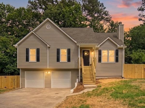 212 Kiowa Court SE, Acworth, GA 30102