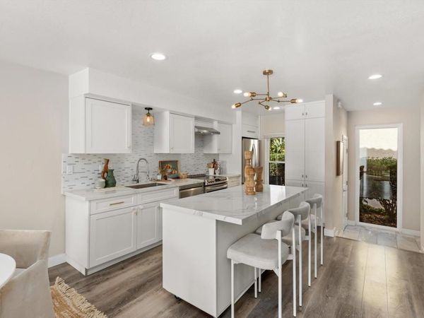 1913 Alga Rd, Unit A, Carlsbad, CA 92009