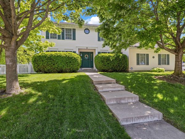 7603 Foxwood Drive , Schererville, IN 46375