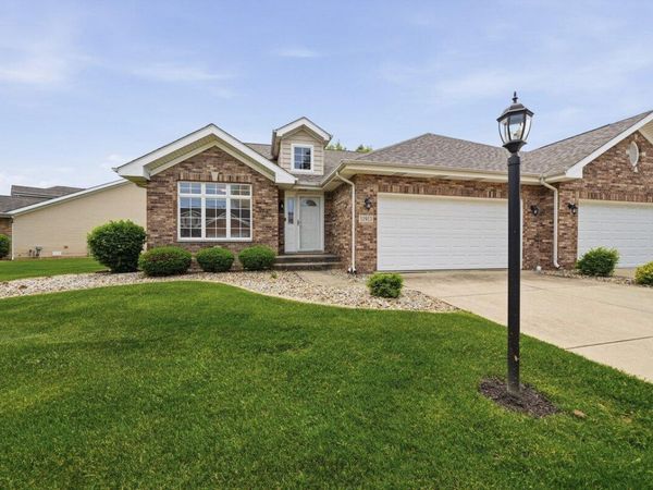 11913 W 107th Place , St. John, IN 46373
