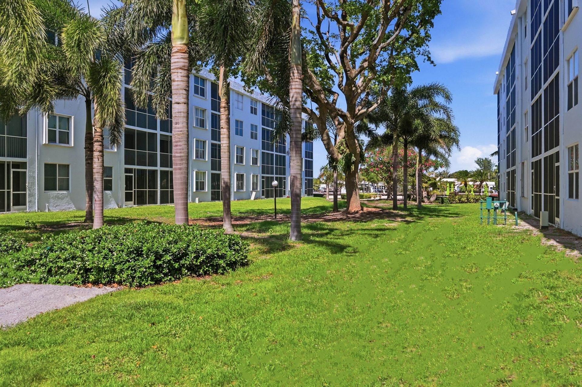2008 S Federal Highway, Unit 101, Boynton Beach, FL 33435 Photo