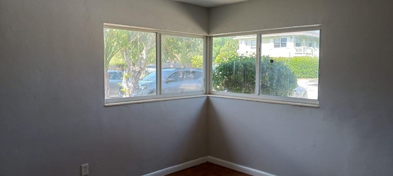 913 SW 15th Terrace, Unit 1, Fort Lauderdale, FL 33312 Photo