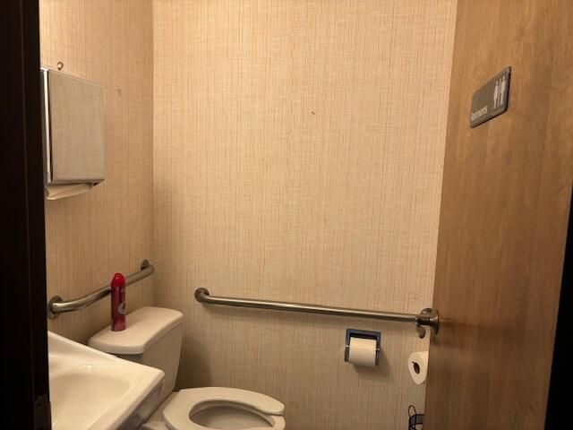 2215 Nebraska Avenue, Unit 3e, Fort Pierce, FL 34950 Photo