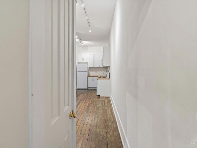 814 Elm Street, Cincinnati, OH 45202 Photo 6
