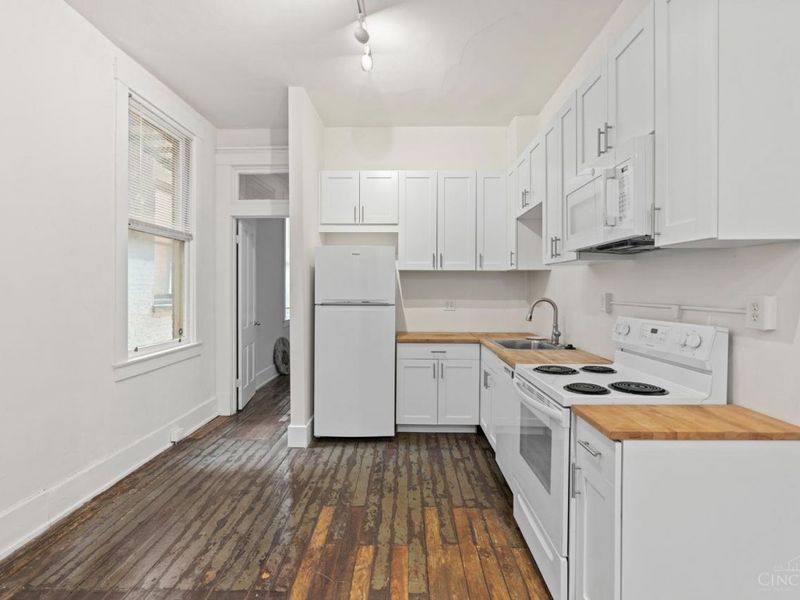 814 Elm Street, Cincinnati, OH 45202 Photo 8