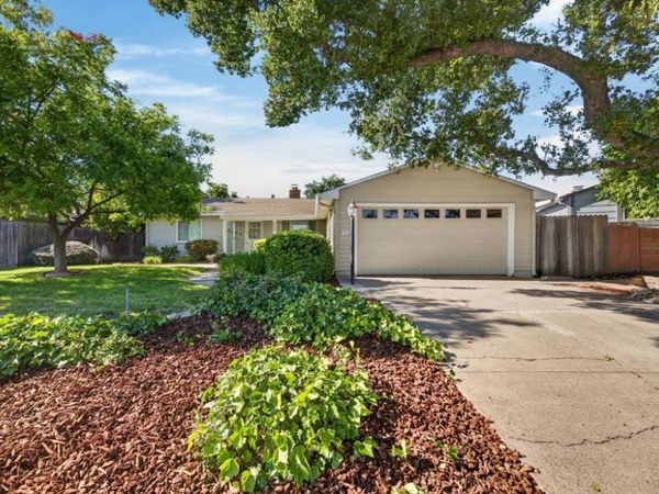 4549 Lippi Pkwy, Sacramento, CA 95823