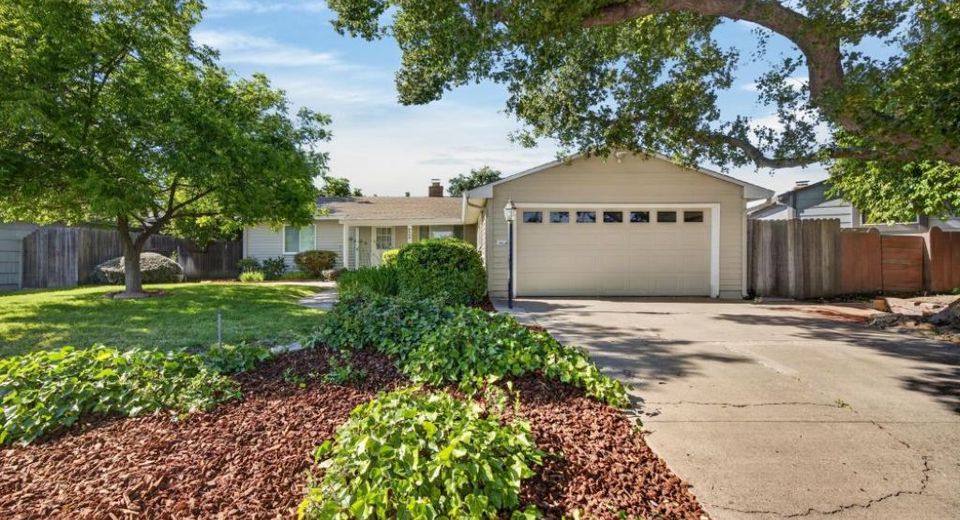 4549 Lippi Pkwy, Sacramento, CA 95823 Photo