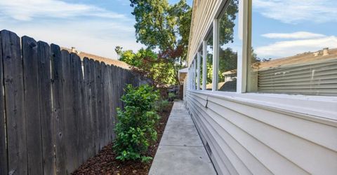 4549 Lippi Pkwy, Sacramento, CA 95823 Photo