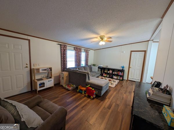 301 Cottonton Road, Pittsview, AL 36871