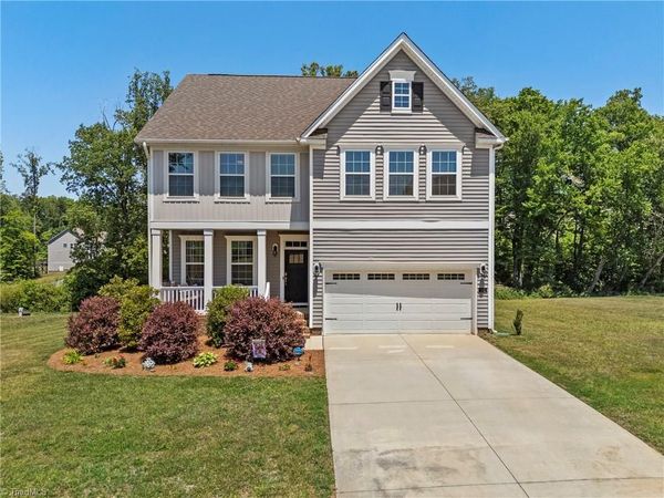 141 Ashbourne Terrace , Stokesdale, NC 27357