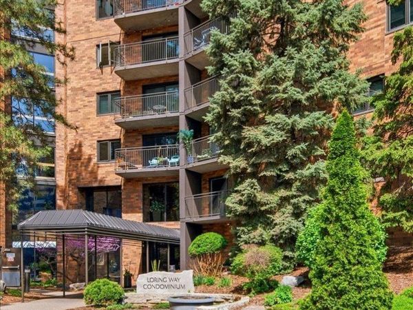 210 W Grant Street , Unit 210, Minneapolis, MN 55403