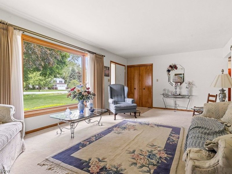 5849 Iva Drive, Akron, OH 44319 Photo 5