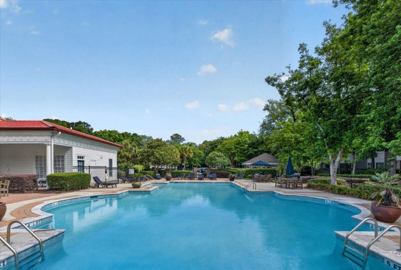 1023 Telfair Way Photo 2