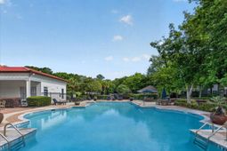 1023 Telfair Way photo 4