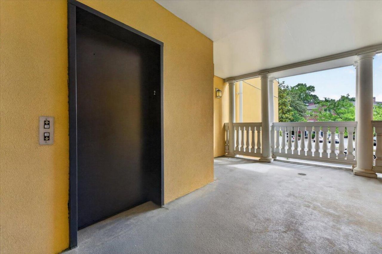 1023 Telfair Way Photo 23