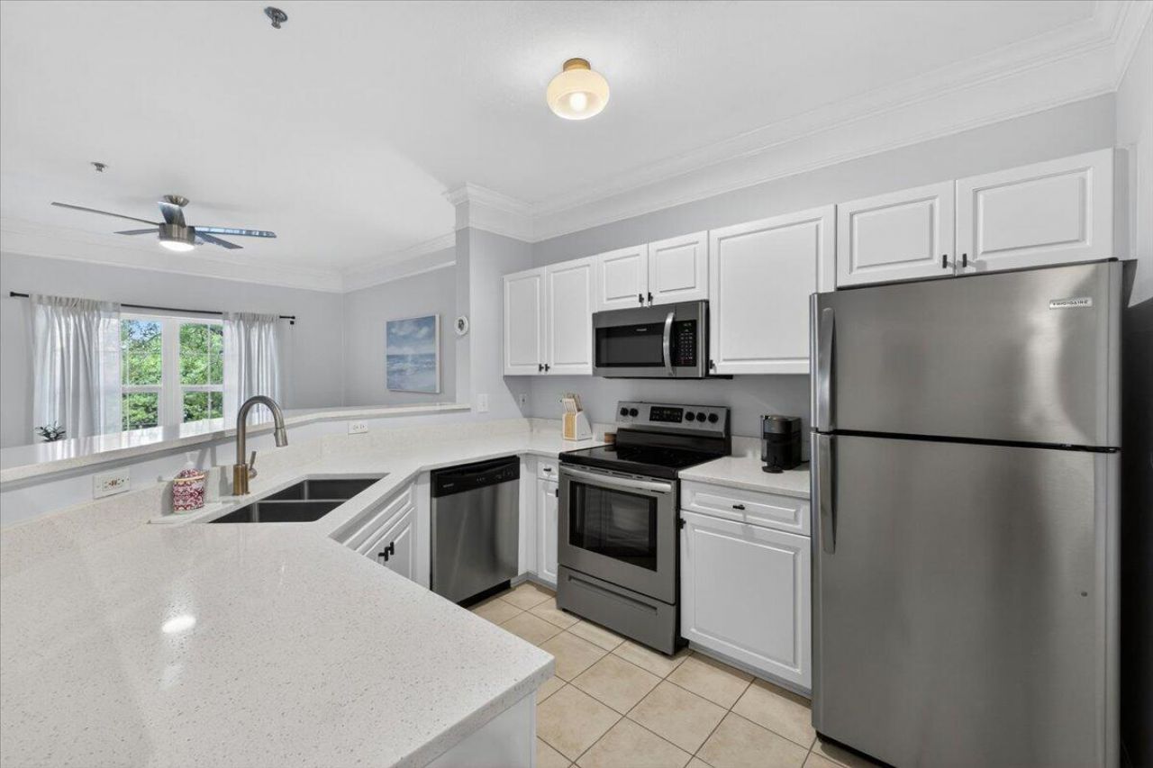 1023 Telfair Way Photo 5