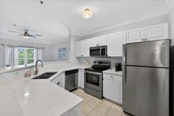 1023 Telfair Way photo 4