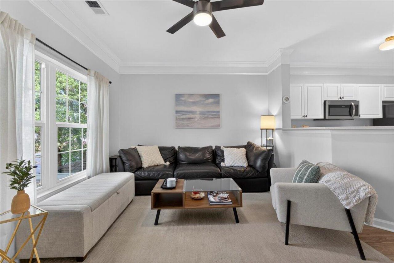 1023 Telfair Way Photo 9