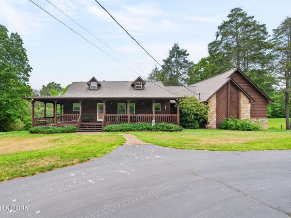 25 Old Kentucky Stock Rd , Crossville, TN 38571