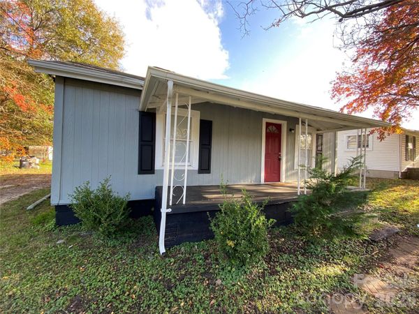1104 Baker Boulevard , Gastonia, NC 28052