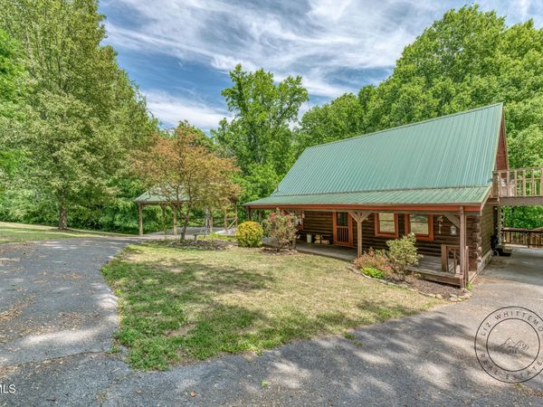 130 Redwood Drive, Elizabethton, TN 37643
