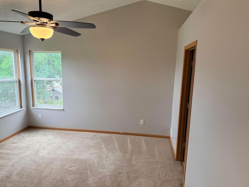 1149 Dorset Drive, London, OH 43140 Photo 10