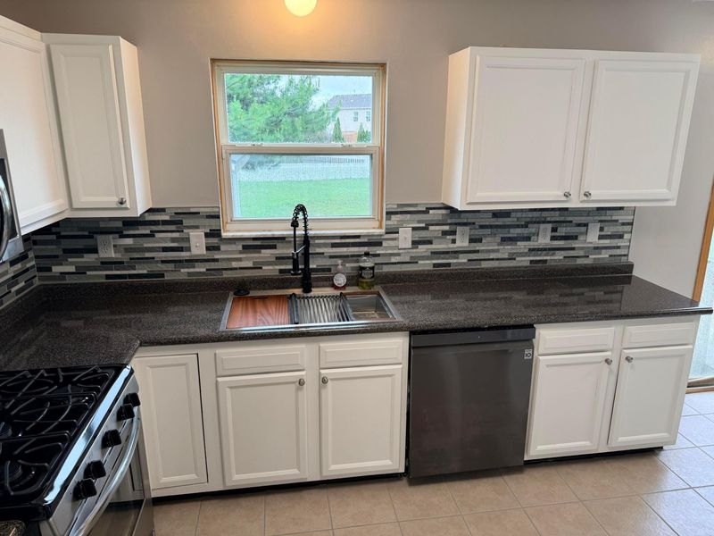1149 Dorset Drive, London, OH 43140 Photo 4