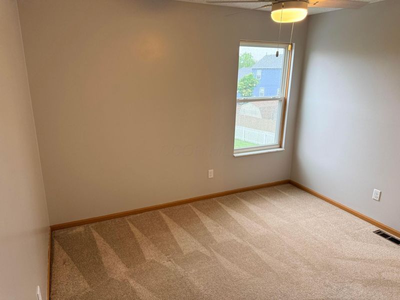 1149 Dorset Drive, London, OH 43140 Photo 8