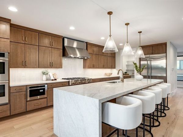 4442 S HOLLADAY PARK LN E, Holladay, UT 84124