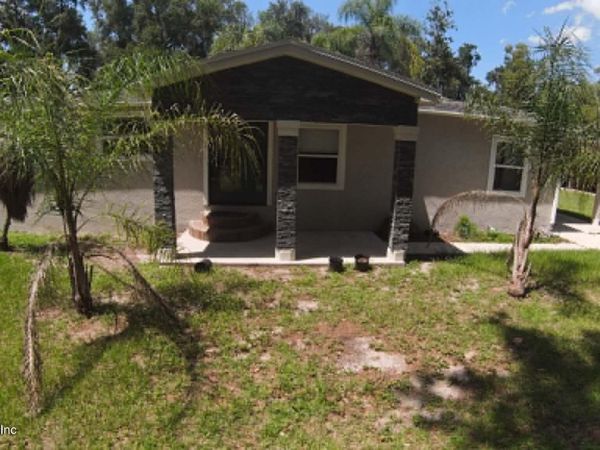 126 E EAST END Road, San Mateo, FL 32187