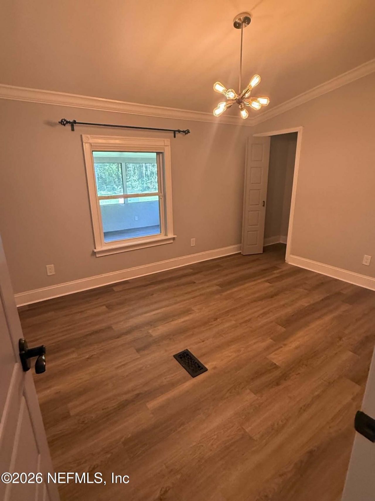 126 E East End Road, San Mateo, FL 32187 Photo