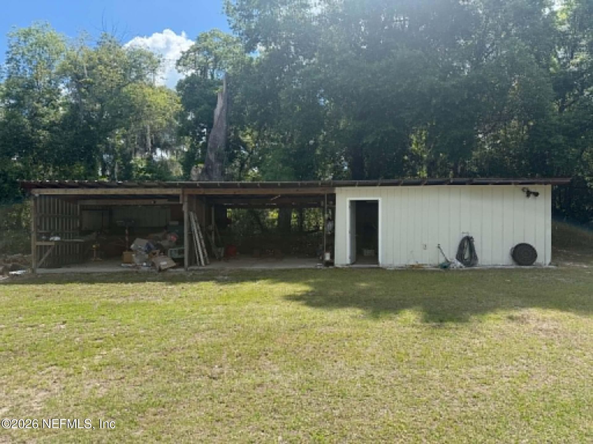 126 E East End Road, San Mateo, FL 32187 Photo