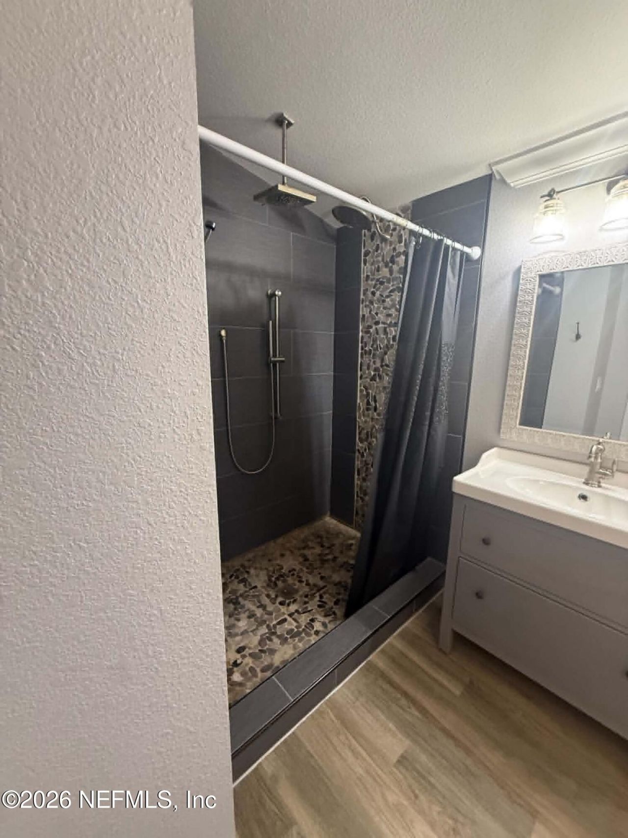 126 E East End Road, San Mateo, FL 32187 Photo