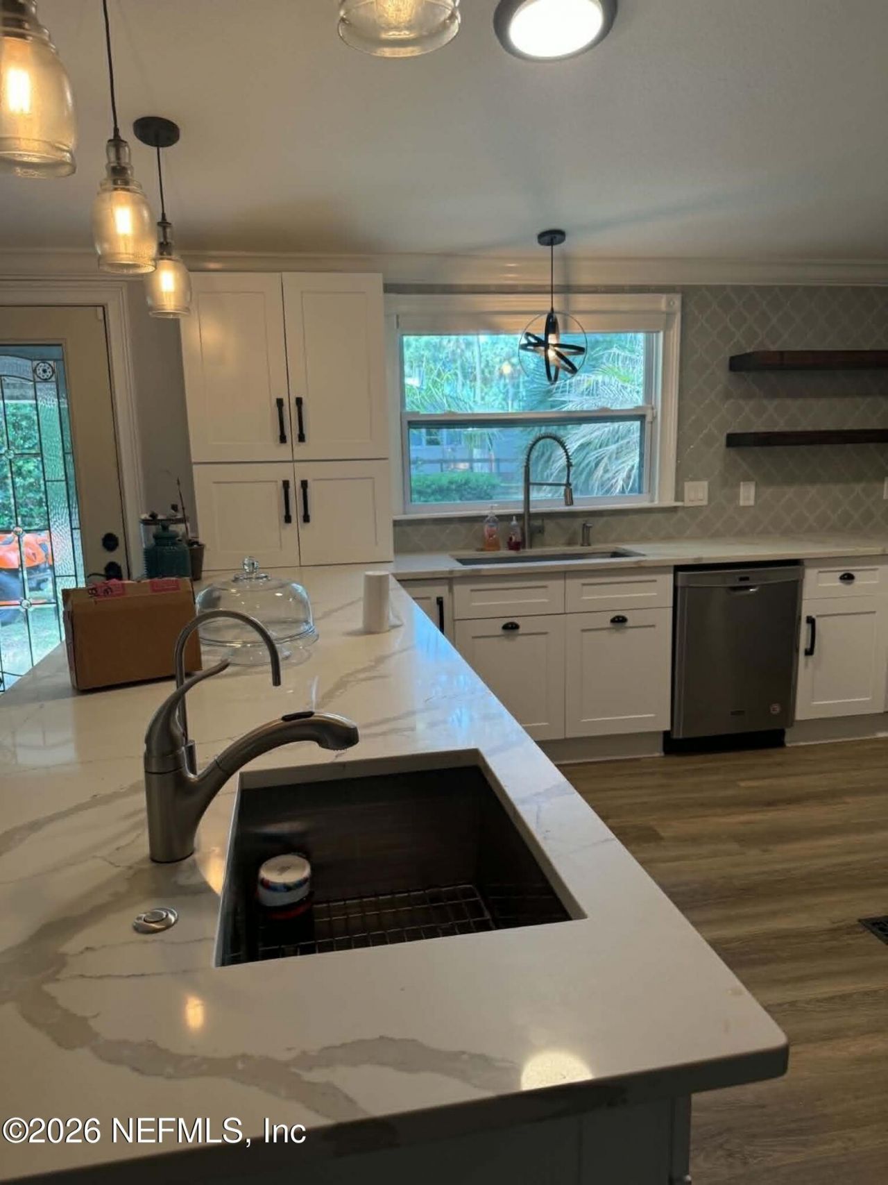 126 E East End Road, San Mateo, FL 32187 Photo