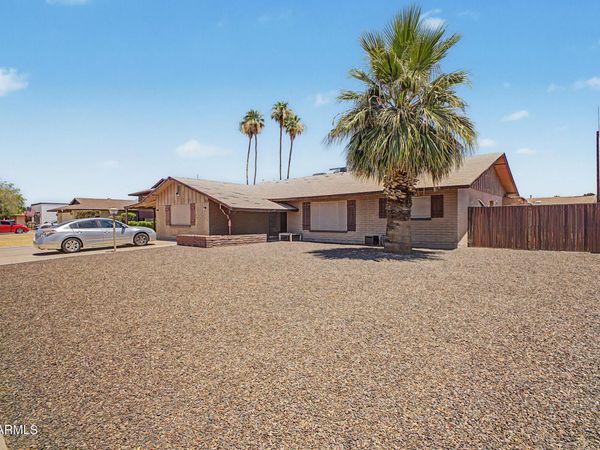 13823 N 34TH Avenue, Phoenix, AZ 85053