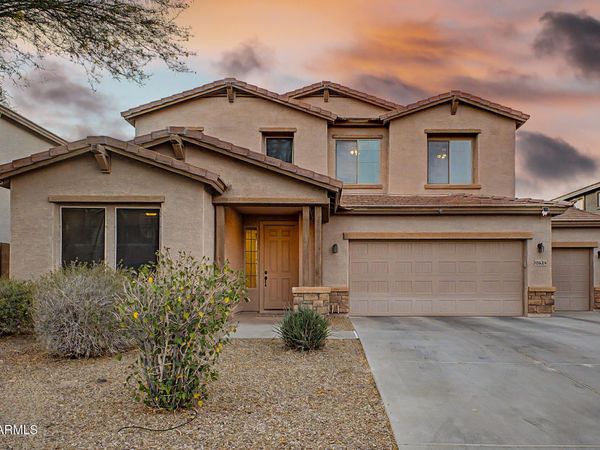 18634 W TURQUOISE Avenue, Waddell, AZ 85355