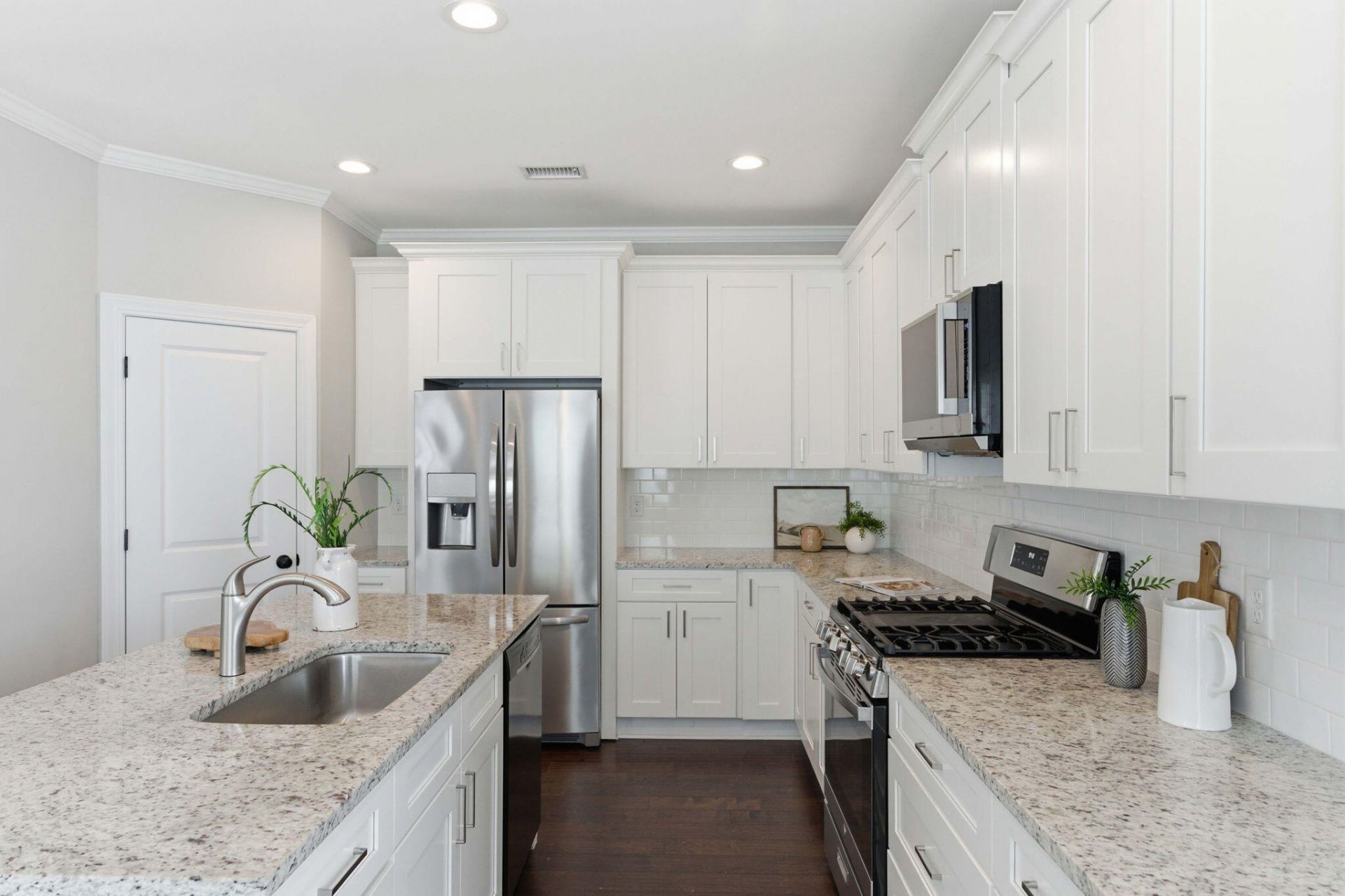 1698 Sparkleberry Lane Photo 22