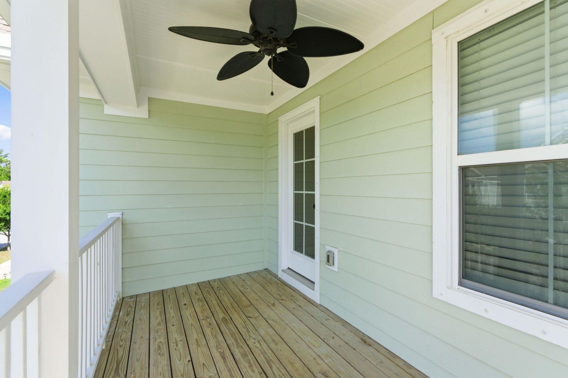 1698 Sparkleberry Lane Photo 25