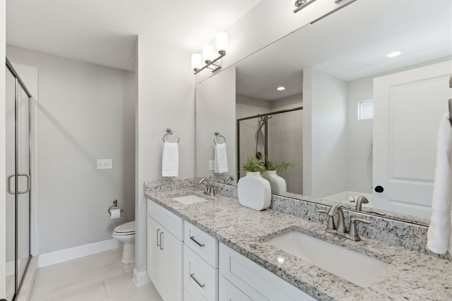 1698 Sparkleberry Lane Photo 31