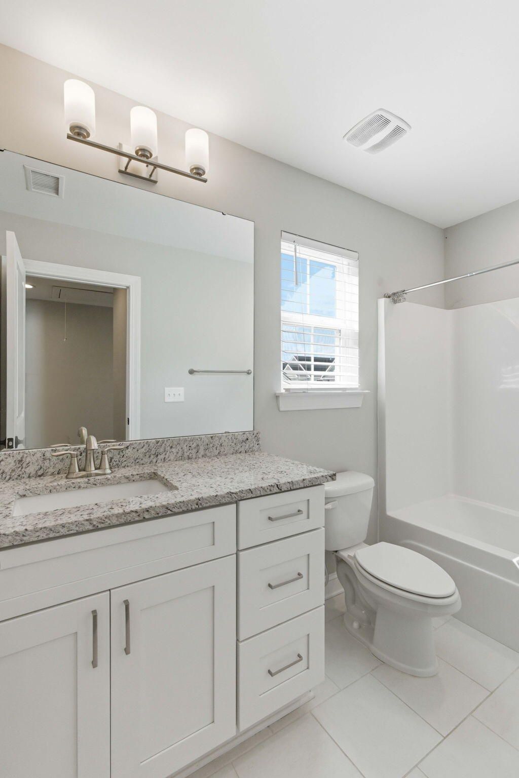 1698 Sparkleberry Lane Photo 35