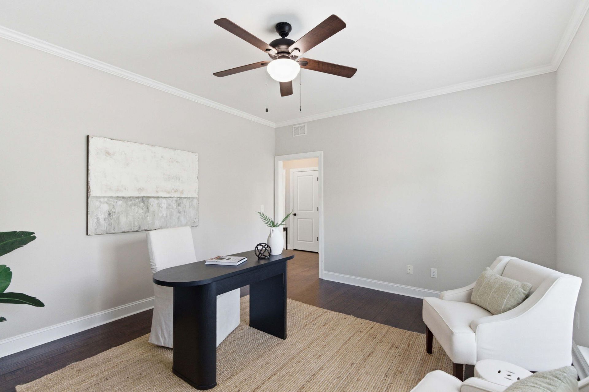 1698 Sparkleberry Lane Photo 8