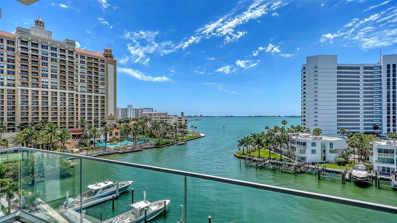 401 Quay Commons, Unit 505, Sarasota, FL 34236 Photo