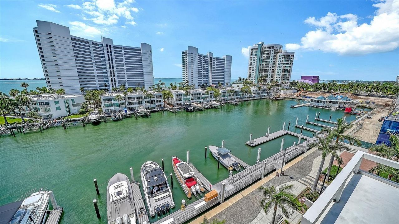 401 Quay Commons, Unit 505, Sarasota, FL 34236 Photo